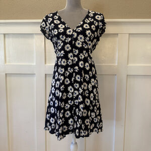 NWT Gap Daisy Floral Mini Dress Size:6 Cap Sleeve Full Button Front Retro